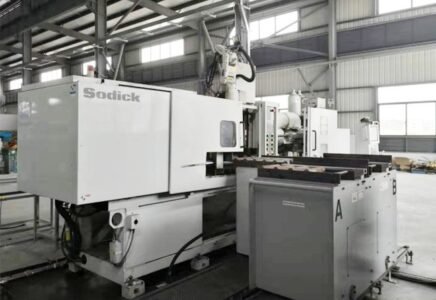 Magnesium alloy injection die casting machine